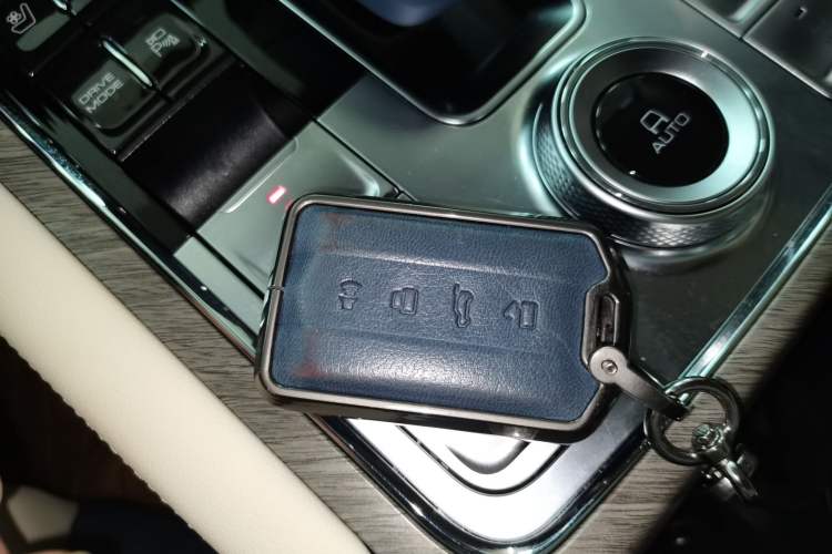 Used Tank 500 New Energy 2023 Hi4-T
