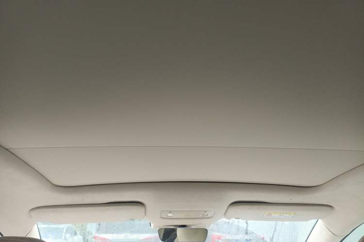 Used Hima Luxeed R7 2024 All-Electric 667 km Max
