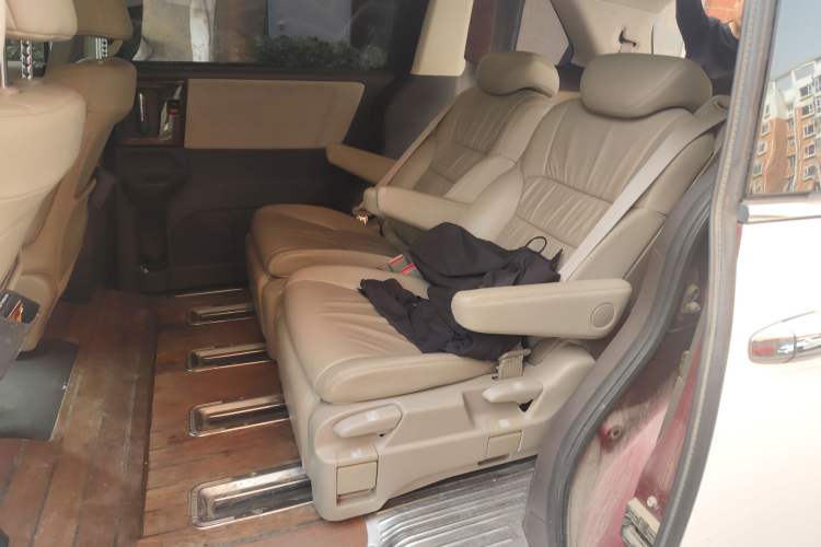 Used Honda Odyssey 2015 2.4L Prestige Edition
