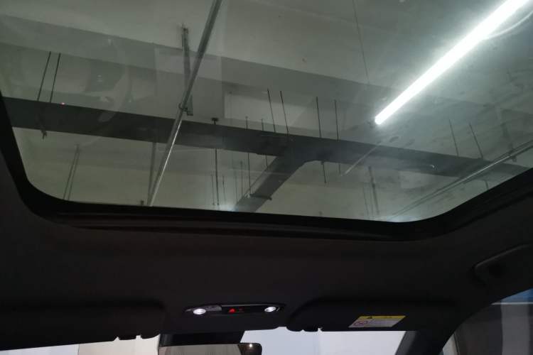 Used  L7 2023 1.5T 115 km Starship
