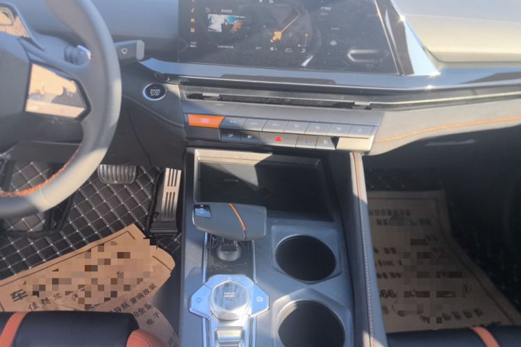 Used Changan UNI-V 2024 1.5T Prestige Sport Edition