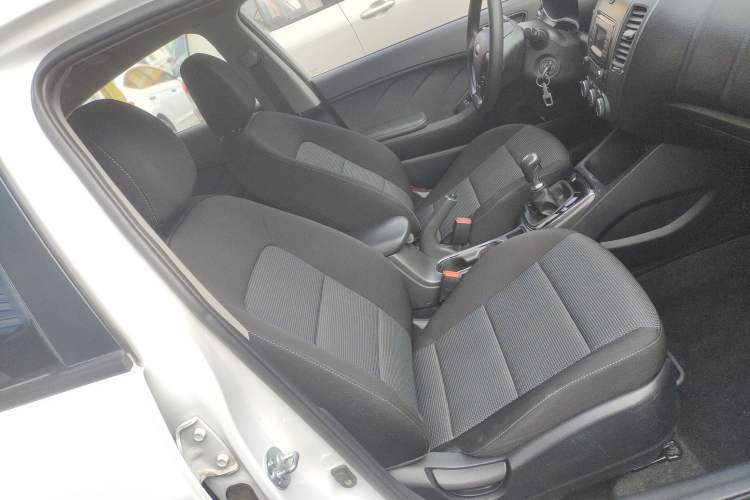 Used Kia K3 2016 1.6L Manual GL
