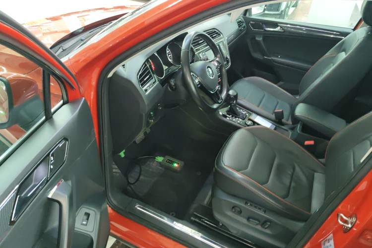 Used Volkswagen Tiguan L 2017 380TSI Automatic All-Wheel Drive Supreme Flagship Edition
