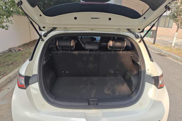 Used BYD Dolphin 2023 420 km Fashion Edition