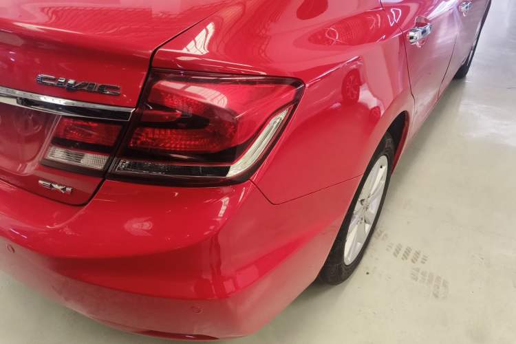 Used Honda Civic 2014 1.8L automatic comfort version
