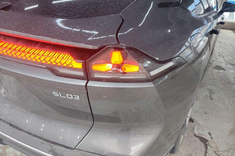 Used  SL03 2025 Pure Electric Elite Model
