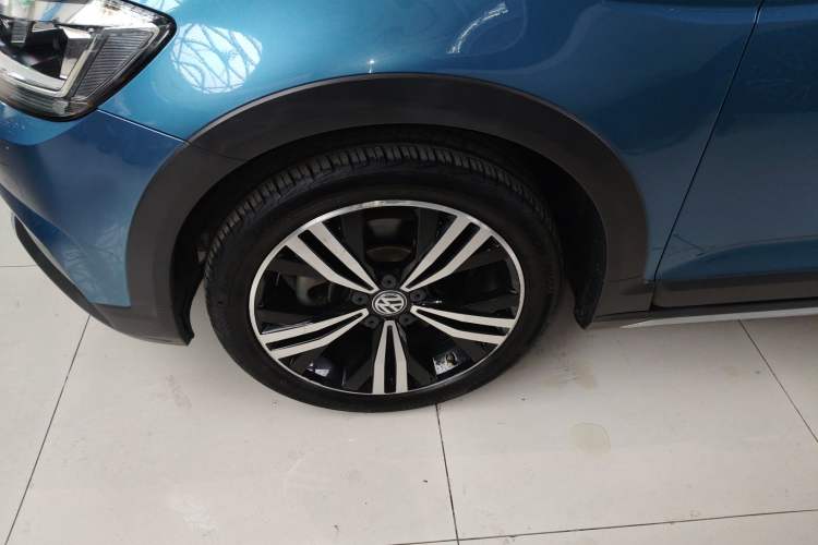 Used Volkswagen Touran 2018 Volkswagen Touran L 280TSI DSG Boundary Edition 7 Seats China V Emission Standard