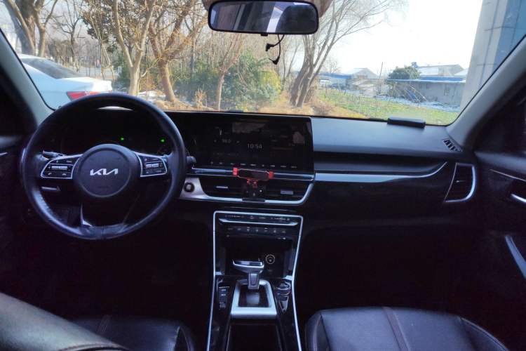 Used Kia KX3 2021 1.5L CVT Trend Edition
