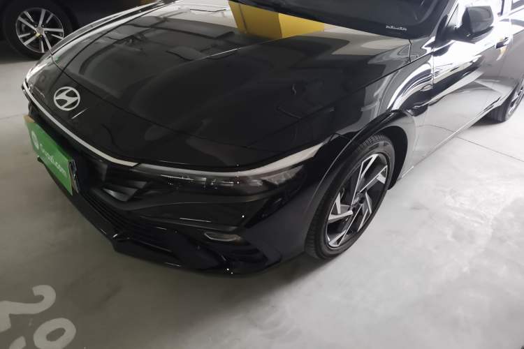 Used Hyundai Elantra 2023 1.5L CVT GLX Elite Edition
