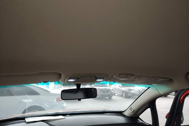 Used Geely Auto Vision X3 2017 1.5L Manual Elite Model
