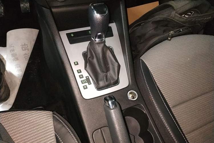 Used Skoda Octavia 2017 1.6L Automatic Chuanxing Edition
