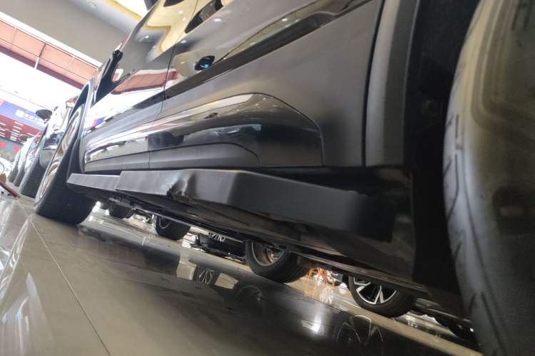 Used Lynk & Co 01 2017 2.0T Two-Wheel Drive Pro Edition
