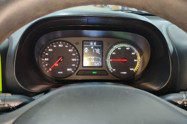 Used Roewe Clever 2021 302km All-Round Version
