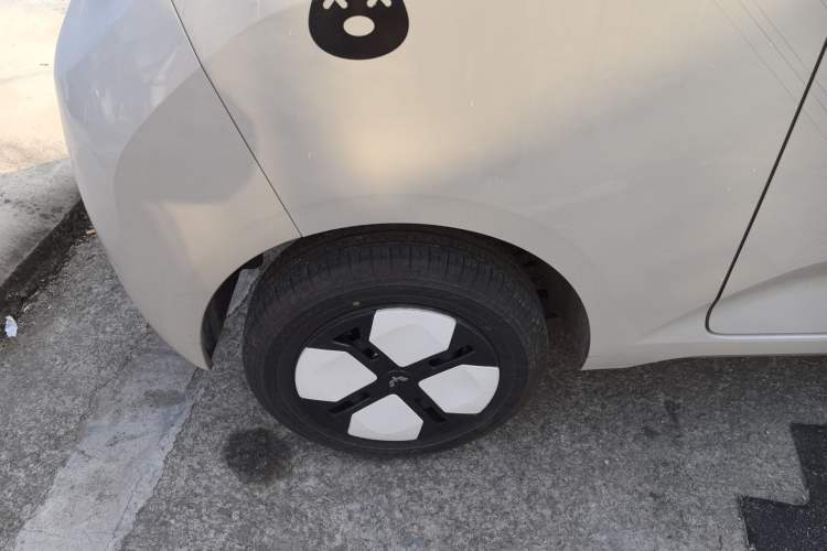 Used Wuling Hongguang MINIEV 2024 3rd Generation 215km Advanced Version
