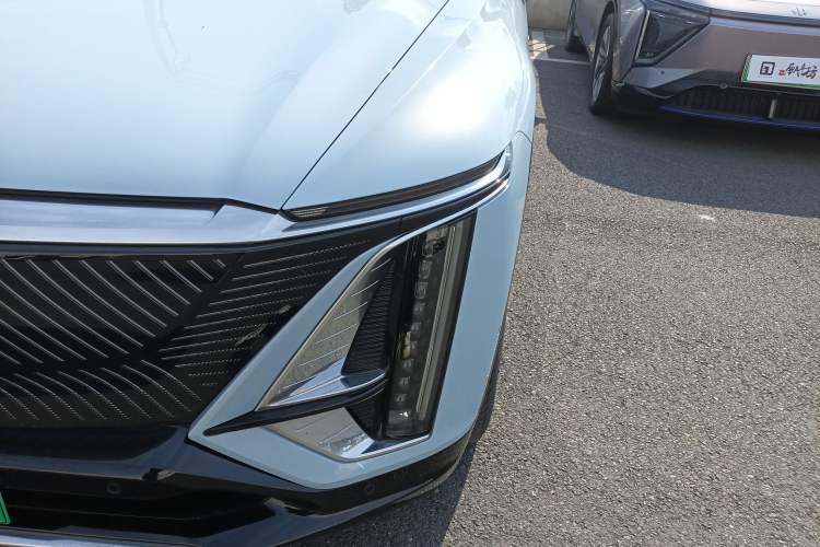 Used Cadillac LYRIQ 2022 Rear-Drive Long-Range Prestige Edition
