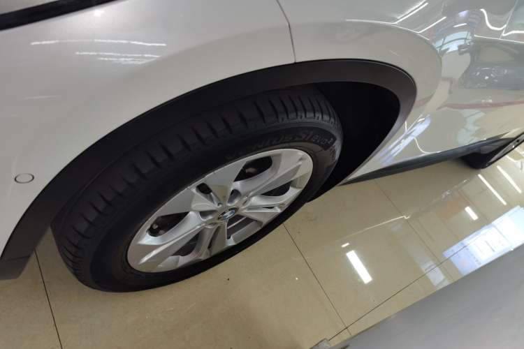 Used BMW X1 2016 sDrive18Li Premium Edition
