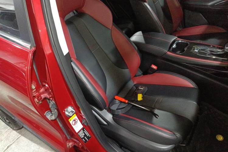 Used Oshan X5 2021 1.5T DCT Prestige Edition
