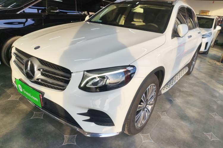 Used Mercedes-Benz GLC 2017 GLC 260 4MATIC Dynamic Edition
