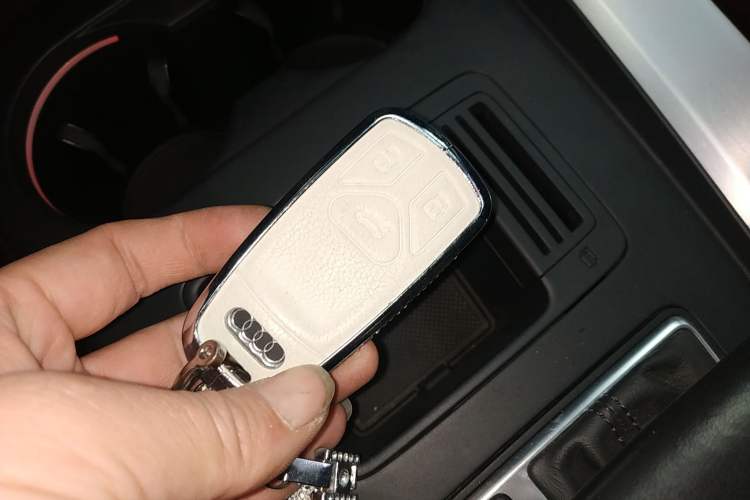 Used Audi A4L 2022 40 TFSI Luxury Dynamic Model