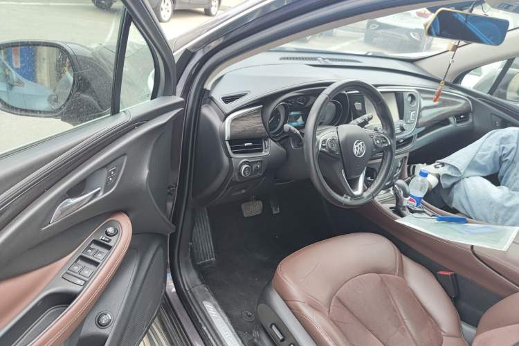 Used Buick Envision 2017 20T Two-Wheel Drive Luxury Model
