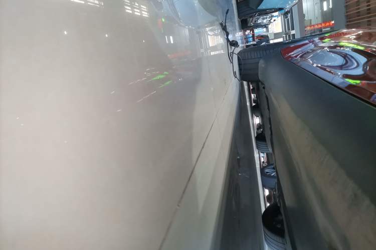 Used Tesla Model Y 2021 Long-Range All-Wheel-Drive Version 3D7
