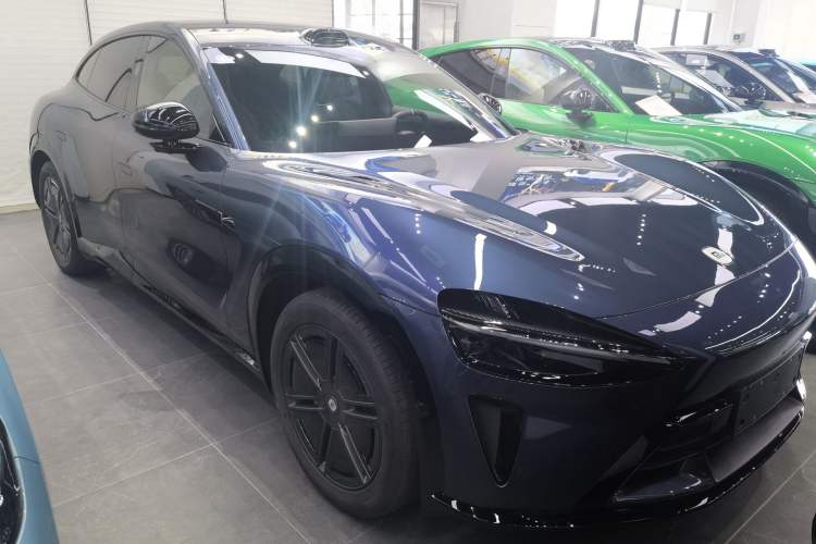 Used  YU7 2025 Ultra-Long Range All-Wheel Drive Pro Version
