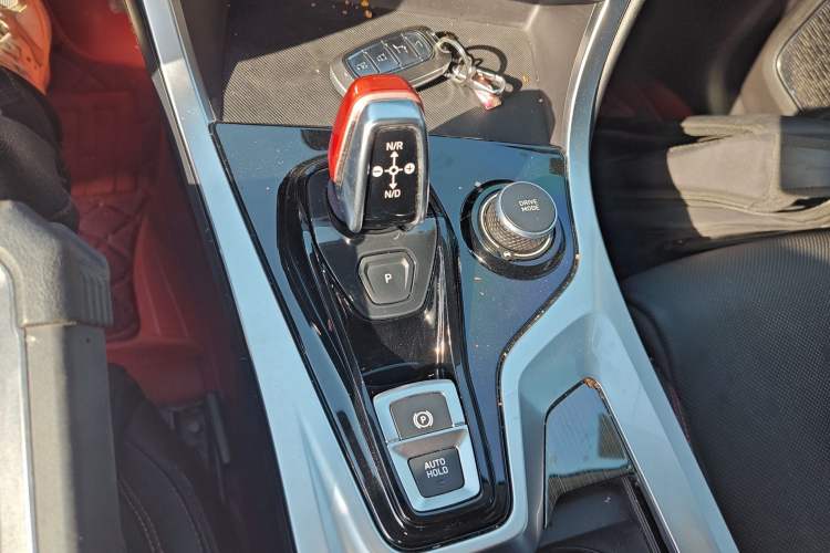 Used Lynk & Co 01 2019 2.0T Four-Wheel Drive Genie Pro Version China VI Standard
