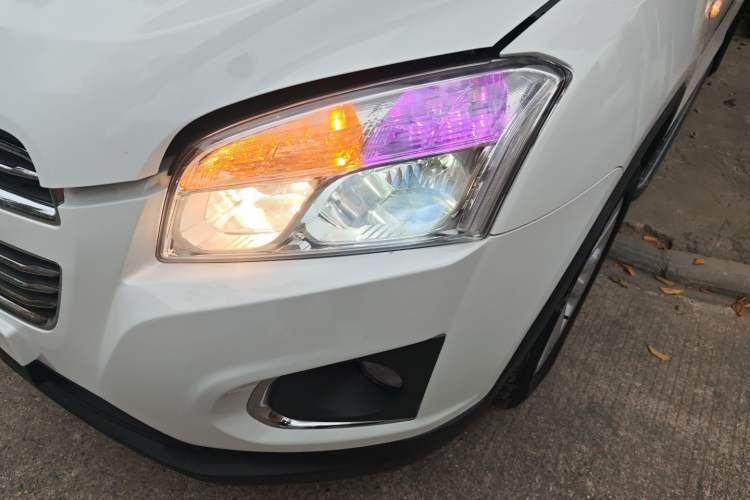 Used Chevrolet Trax 2016 1.4T Automatic Two-Wheel Drive Comfort Version with Sunroof
