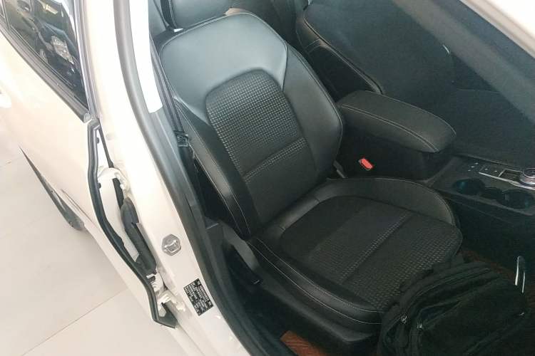 Used Ford Focus 2020 Sedan EcoBoost 180 Automatic Trend Edition
