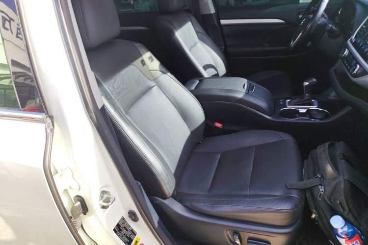 Used Toyota Highlander 2015 2.0T Four-Wheel Drive Luxury Edition 7-Seater