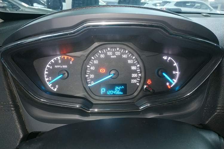 Used Ford Escort 2015 1.5L Automatic Fashion Model
