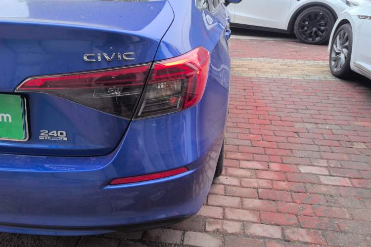 Used Honda Civic 2022 240TURBO CVT Dynamic Edition
