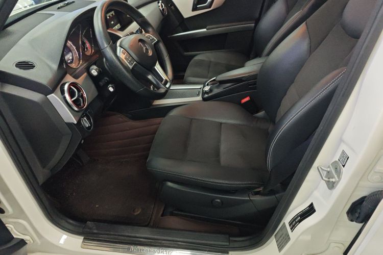 Used Mercedes-Benz GLK-Class 2015 GLK 260 4MATIC Dynamic Edition Ultimate Version
