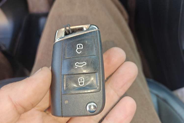 Used Volkswagen Tiguan L 2018 330TSI Automatic Two-Wheel Drive Luxury Edition
