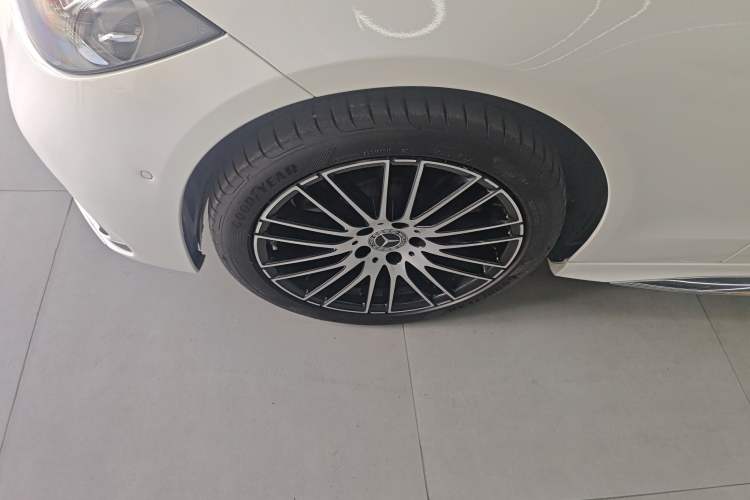 Used Mercedes-Benz C-Class 2023 Second Facelift C 260 L Sport Edition
