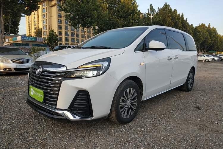 Used Buick GL8 2023 Land Executive Class 652T Luxury Model
