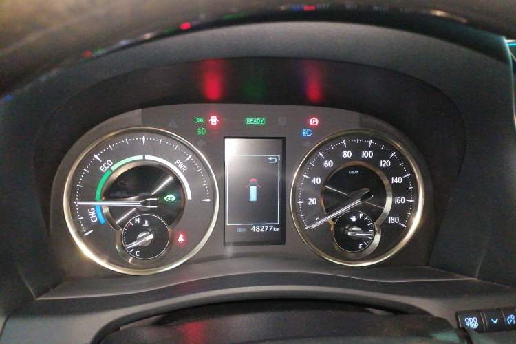 Used Toyota Vellfire 2021 Crown Dual-Engine 2.5L HV Supreme Edition
