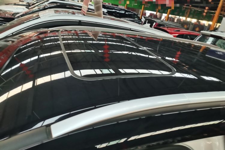 Used Wuling Asta 2022 2.0L DHT Electric-Speed Version
