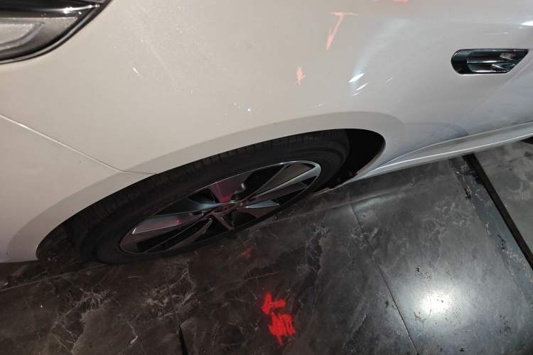 Used Kia K5 2017 2.0L Automatic 15th Anniversary Special Edition LUX
