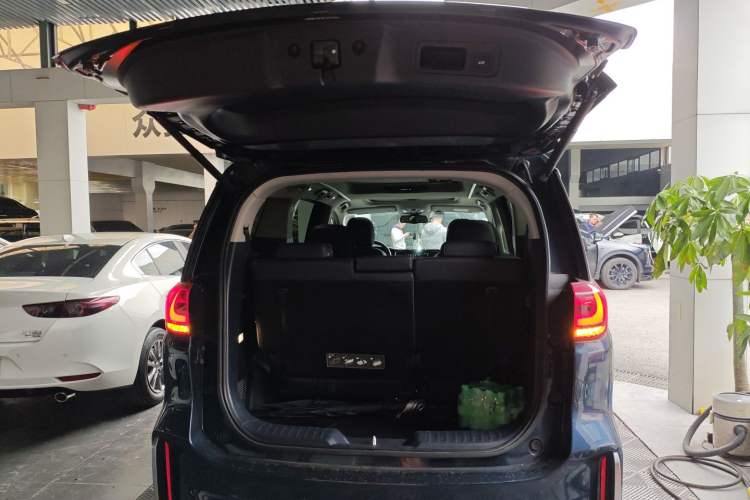 Used GAC Trumpchi M8 2021 Master Series 390T Ultimate Edition
