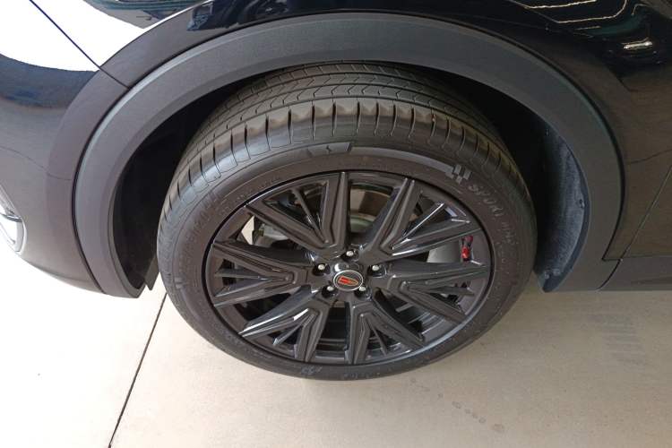 Used Hongqi HS5 2025 2.0T Two-Wheel-Drive Xuan Ying Edition
