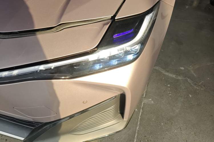 Used Toyota bZ3 2023 616 km Long-Range Premium