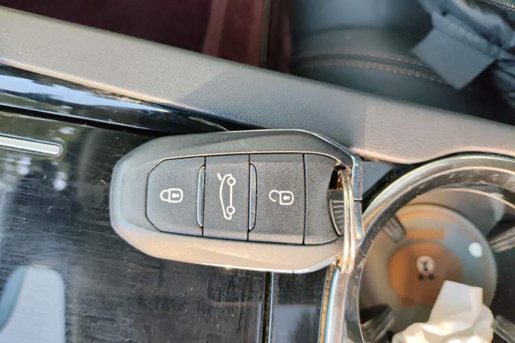 Used Peugeot 508 2019 508L 400THP PureTech Driving Control Version China VI Standard