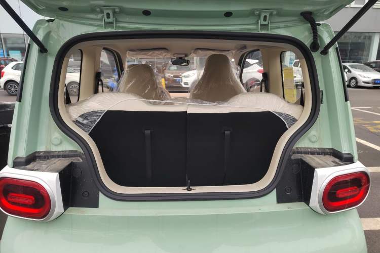 Used Wuling Hongguang MINIEV 2024 3rd Generation 215km Youth Edition