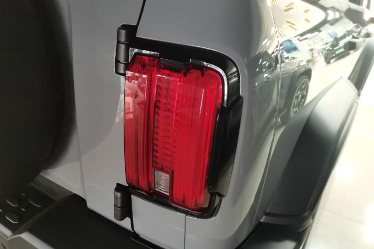 Used Tank 300 2025 2.0T Conqueror