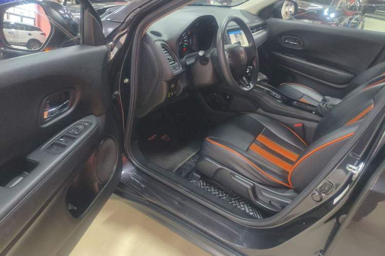 Used Honda Vezel 2015 1.5L CVT two-wheel drive Comfort trim