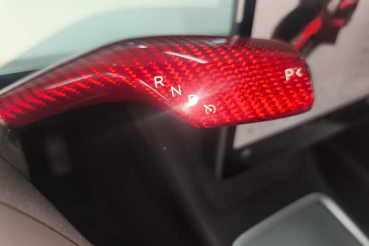 Used Tesla Model Y 2021 Long-Range All-Wheel-Drive Version