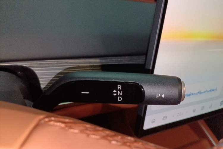 Used ONVO L60 2024 60 kWh All-Wheel Drive
