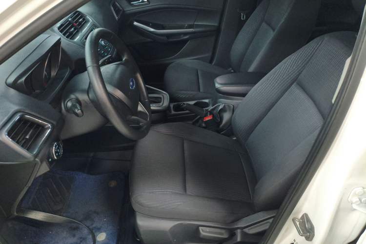 Used Ford Escort 2019 Revised 1.5L Automatic ZhiXiang Version (Tire Pressure Monitoring) China VI Standard