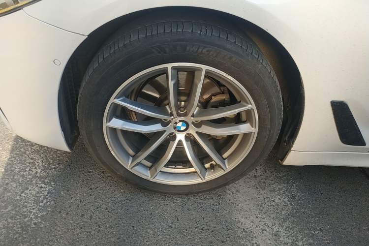 Used BMW 5 Series 2019 525Li M Sport Package